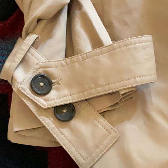 ASOS Design Curve Trench Coat - Picture 8 of 8